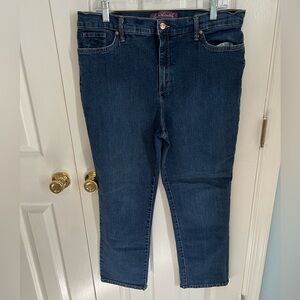 Gloria Vanderbilt Women's 18 Amanda‎ Missy Short Cotton Blue Jeans